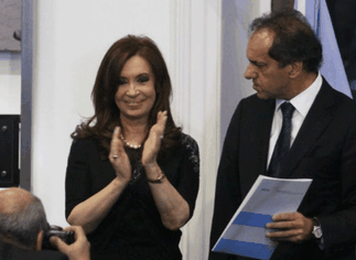 El Gobierno niega  que busca la renuncia de Scioli pero admite 'disputas polí­ticas'