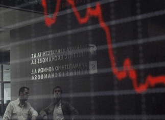 La bolsa de Atenas cayó más de 3% luego de las elecciones parlamentarias del domingo