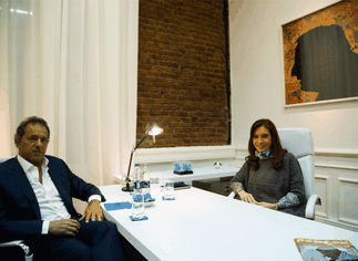 Sorpresa: en un dí­a de intensa actividad, Cristina se reunió con Daniel Scioli