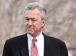 CEO de un banco renuncia a un bonus de u$s40 millones en medio de un escándalo