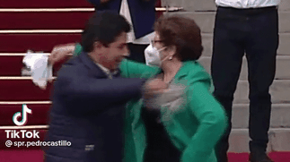 Al ritmo de Mark Anthony, Pedro Castillo estrena cuenta en TikTok