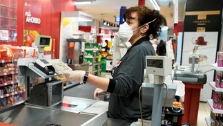 Trabajo: DIA busca empleados en Argentina, pero con sueldos bajos