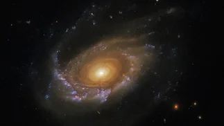 NASA detectó galaxia a 900 millones de años luz de distancia