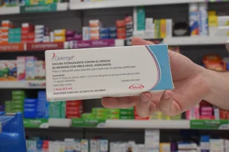 El Gobierno de la Ciudad abre turnos para la vacunación contra el dengue: cómo sacarlo