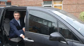 Terminales automotrices, bitrenes y cuatriciclos: los cambios en la organización del Estado que decretó el Gobierno