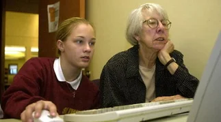 Los ancianos, ¿el nuevo filón de negocio para Facebook?