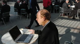 Habilitaron acceso gratis a Internet por Wi-Fi en la plaza Houssay