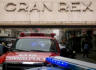 Hallaron una bomba en el Gran Rex, 'programada para explotar el miércoles a las 16:30'