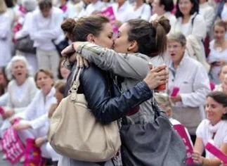 El gobierno de Obama permite a los matrimonios gays declarar impuestos de manera conjunta