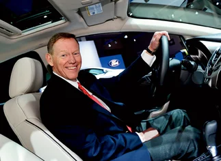 El presidente de Ford no se irá a Microsoft en 2014