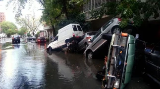 Renovar los papeles del auto costará solo un peso para los damnificados por la tormenta