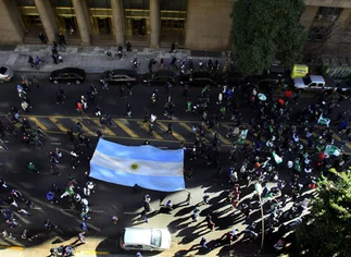 La Corte Suprema anuló una sentencia que beneficiaba al gremio de Camioneros