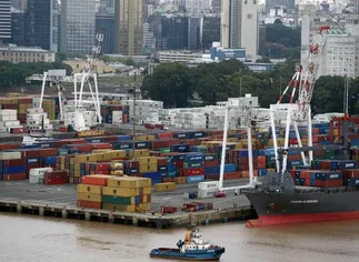 La agroindustria, en 'pie de guerra' contra el proyecto para estatizar los puertos