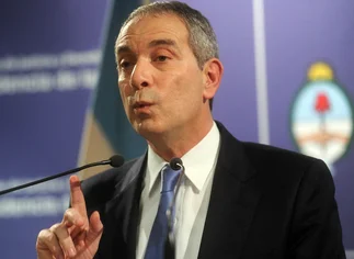 El Ejecutivo rechazó el procesamiento de Moreno por multar a consultoras