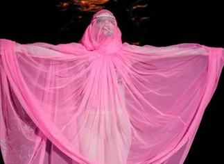 Lady Gaga actuará desde el espacio en 2015 para sus seguidores más galácticos