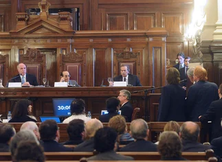 Ley de Medios: cúales fueron las preguntas incómodas de la Corte para el Gobierno y Clarí­n