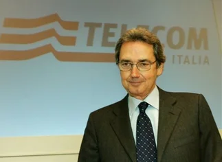 Telecom Italia puede quedarse sin presidente