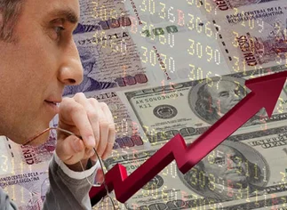 El adiós al proceso de pesificación de la economí­a es otro duro golpe al 'relato'