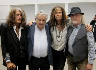 El lí­der de Aerosmith calificó a Mujica como 'un poderoso ejemplo'