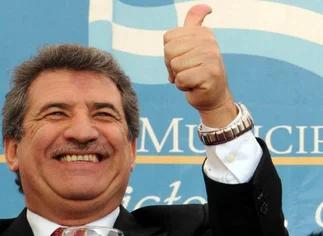 Sergio Urribarri lanza su precandidatura con fuerte apoyo gremial