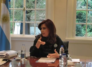 Tras el fallo de la Corte, Cristina Kirchner leyó los diarios y ya está 'informada de todo'
