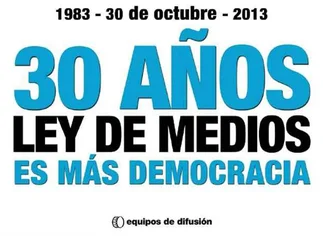 Ley de Medios: los afiches con los que el kirchnerismo empapeló el microcentro porteño