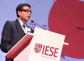 IESE Business School lanza su primer curso masivo online y gratuito