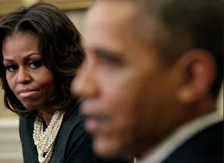 Obama se fue de Hawaii sin su esposa Michelle y crecen los rumores de una separación