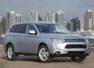 Mitsubishi deja de vender el Outlander en el paí­s por el 'impuestazo'