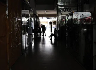 Casi toda la Ciudad se quedó sin luz durante varios minutos