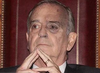Un juez de la Corte Suprema habrí­a pedido licencia por enfermedad