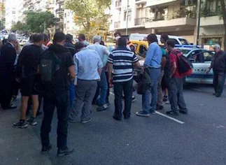 Vecinos de Recoleta quisieron 'linchar' a un motochorro tras un robo