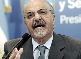 El 'regalito'  que el kirchnerismo le deja a Triaca: reformas con potencial conflictivo en el modelo sindical
