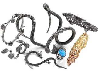 Disney lanza una costosa colección de joyas inspirada en 'Maléfica'
