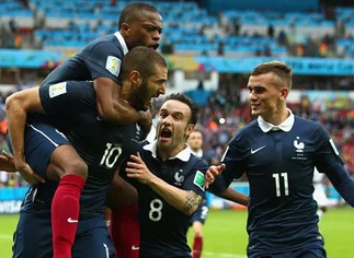 Con un Benzema inspirado, Francia vapuleó a Honduras y se anima a soñar