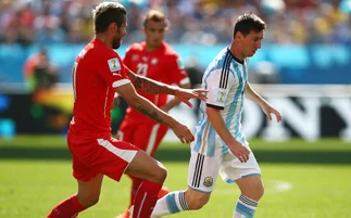 Con sufrimiento, Argentina le ganó 1 a 0 a Suiza en el alargue y ahora jugará los cuartos de final el sábado