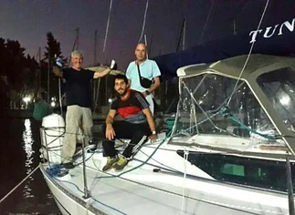 Intensifican la búsqueda de los argentinos que llevan tres dí­as a la deriva en Brasil
