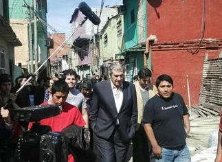 Ví­ctor Hugo recorrió la Villa 31: 'Hay balcones muy agradables con flores'