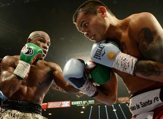 A lo Mayweather: el 'Chino' Maidana posó con una montaña de dólares