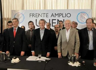 Tras la salida de Carrió el Frente Amplio Unen se relanzará en diciembre