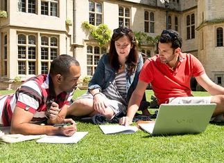 Los campus de Londres se renuevan para competir con los de Oxford y Cambridge