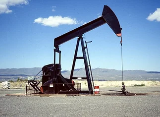 Todos los petroleros podrán jubilarse a los 50 años