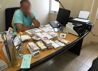 Tras investigación de AFIP, allanan consultorio de un cirujano por no declarar ingresos millonarios