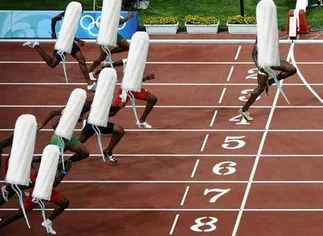#CorridaDeTampones : los 'memes' más creativos de los usuarios