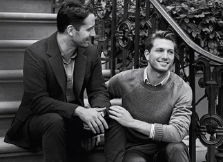 La joyerí­a Tiffany lanza su primera publicidad para parejas del mismo sexo, en un aviso icónico