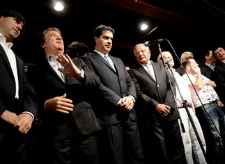 El 'relato' en estado puro: el kirchnerismo culpa a una conspiración de Clarí­n, espí­as y 'caranchos' del Poder Judicial