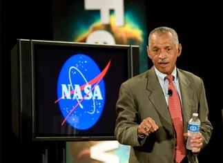 El Administrador en jefe de la NASA viene a dar charlas a la Argentina