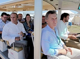 Junto con Reutemann, Macri prometió eliminar las retenciones al campo