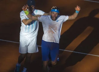 Tras jugar el partido más largo de la Davis, Mayer pidió a la ATP que 'revea las reglas'