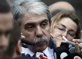 La Justicia embargó $20.000 del sueldo de Aní­bal Fernández